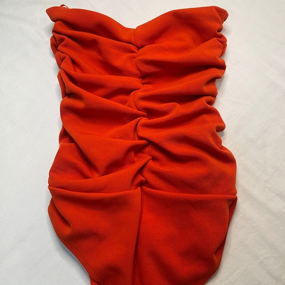 Sleeveless Ruched Bodysuit - Picture 5 of 5